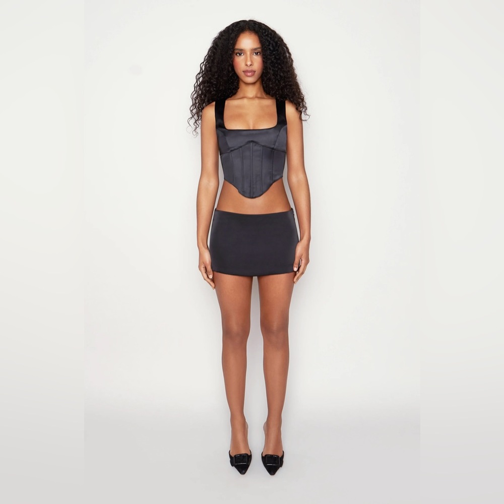Danielle Guizio Black Satin Lace-Up Corset Top Size S NWT